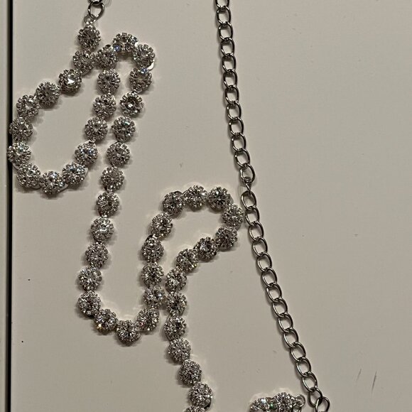 Sparkling Rhinestone Chain Belt – Adjustable Silver Statement Accessory ✨ - Picture 2 of 16
